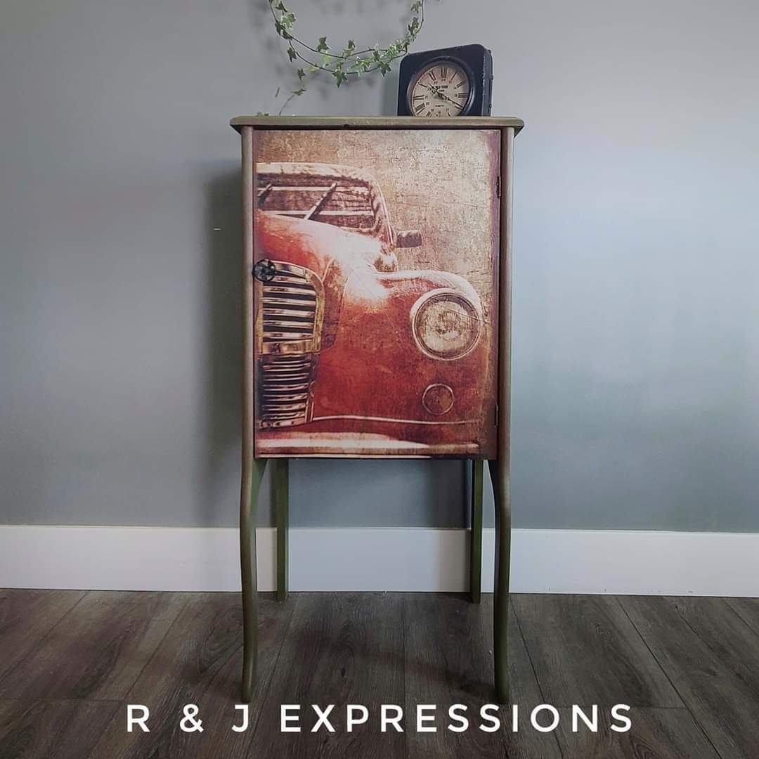 Vintage Car 23x33 ( A1 ) - MINT by Michelle