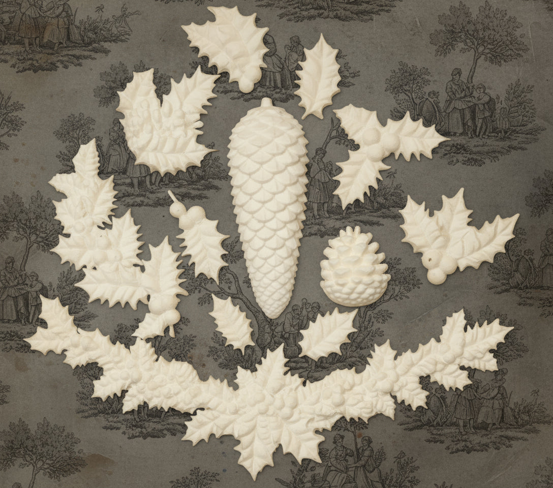Holly Lane 2022 - Casted Resin Applique Set