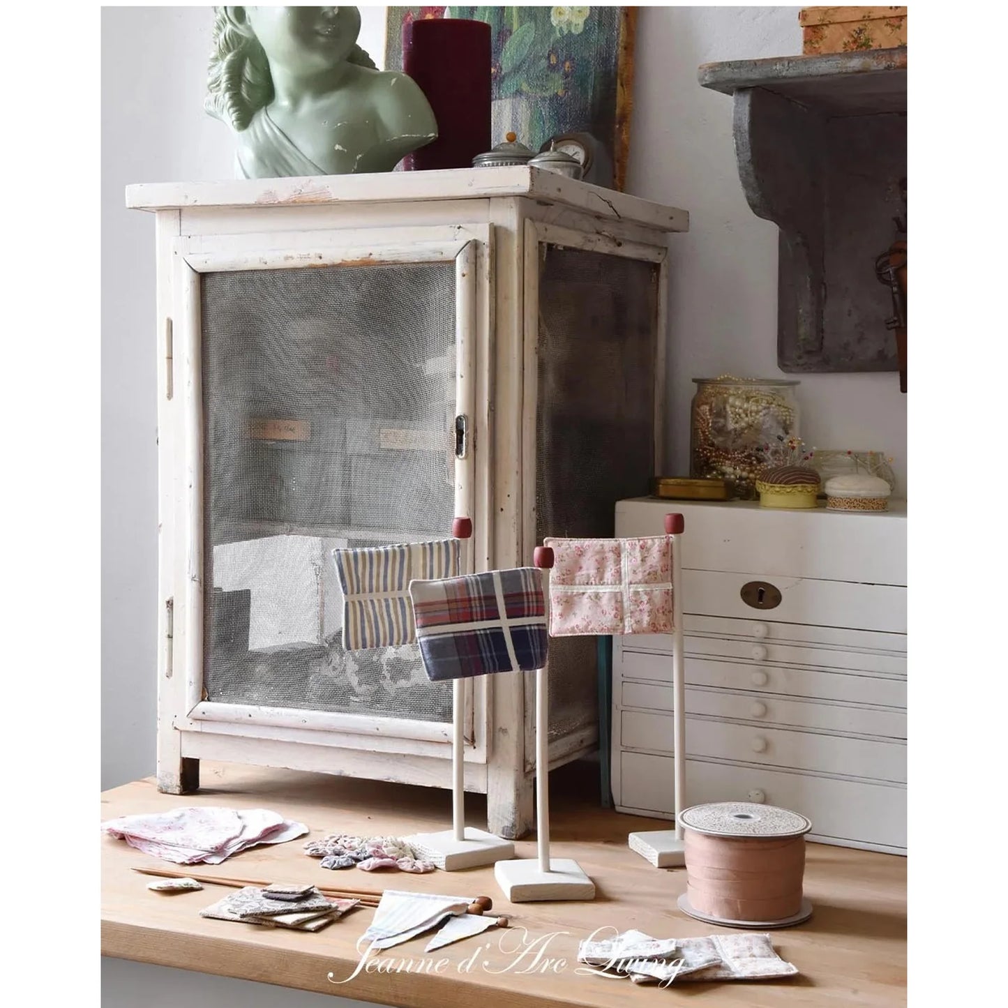 Jeanne D' Arc Living Magazine - 2026 Issue 1