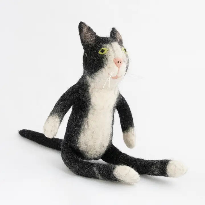 Black & White Cat - Wool