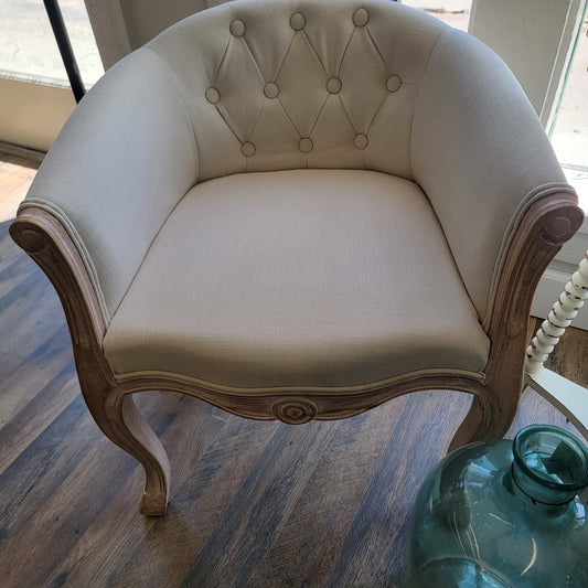 French Country Neutral Accent Barrel Chair - (𝐏𝐢𝐜𝐤-𝐔𝐩 𝐎𝐧𝐥𝐲)