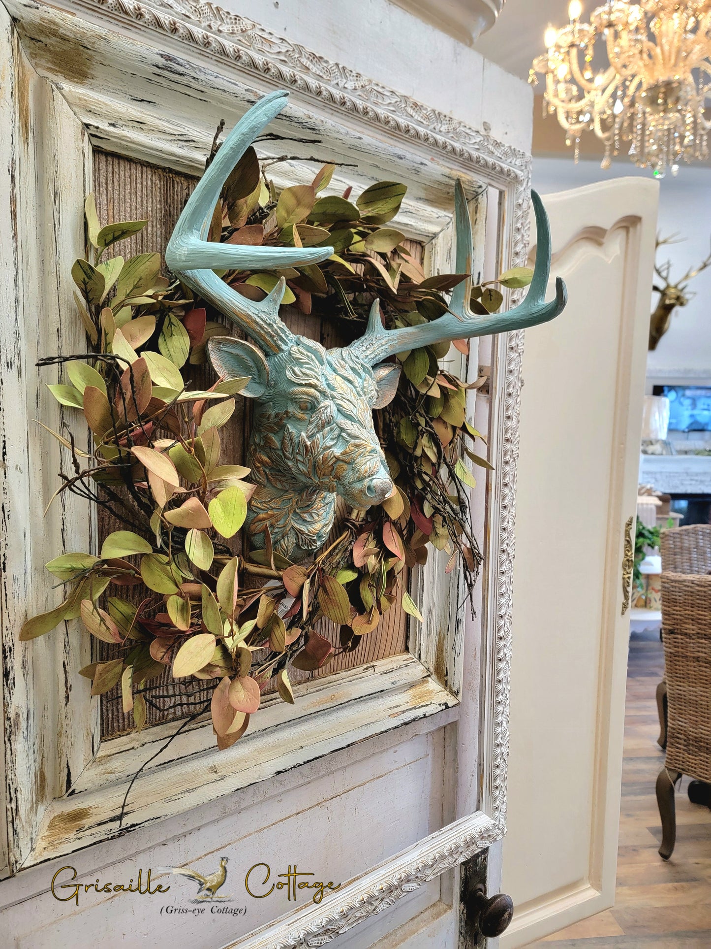07-11-26 Vintagey Deer Head Mount (12pm-3pm)