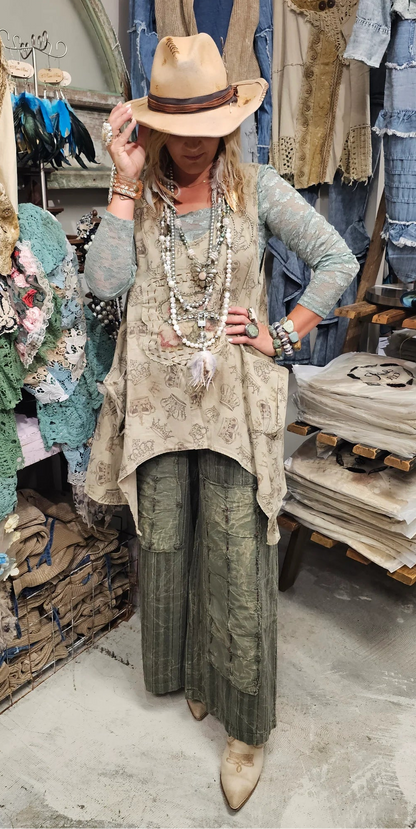 Crown of Glory Over Shirt O/S - A Rare Bird