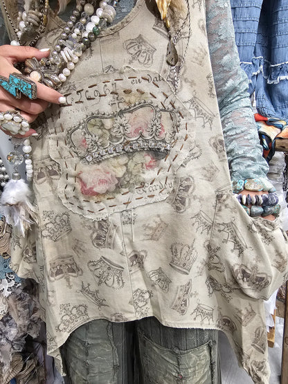 Crown of Glory Over Shirt O/S - A Rare Bird