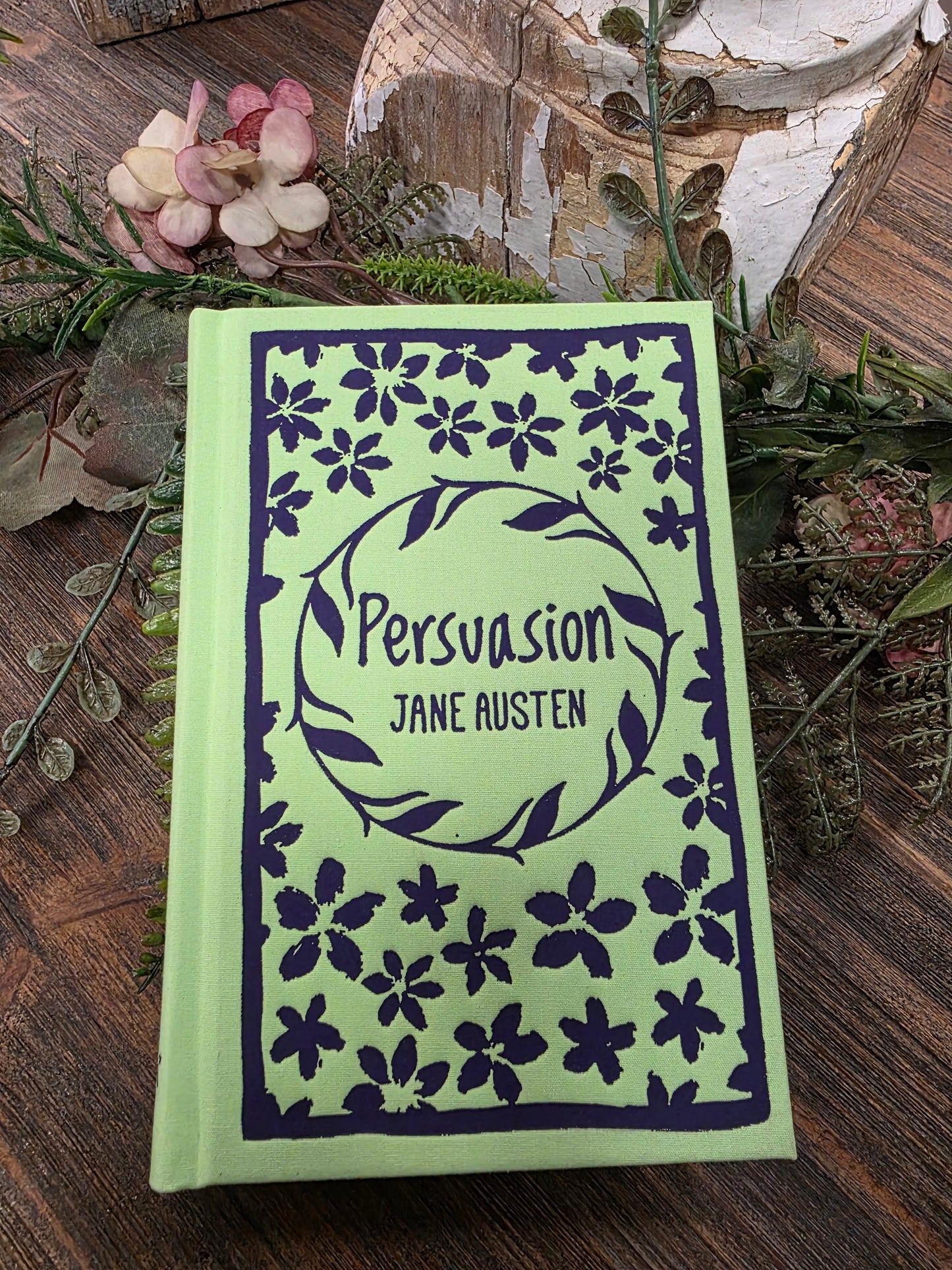 Persuasion, Jane Austen - Cloth Hardback Book