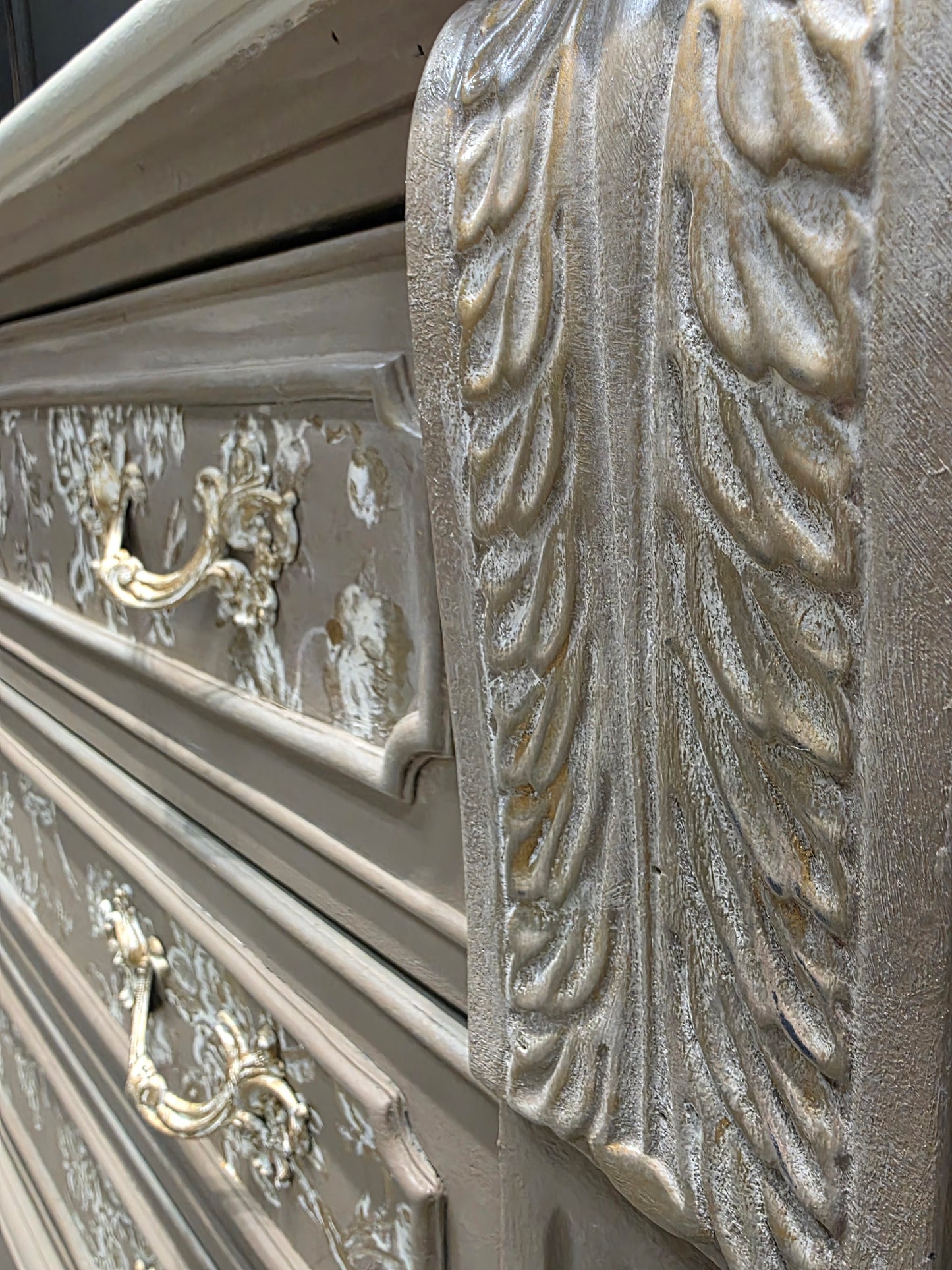 French Patina 3-Drawer Chest
