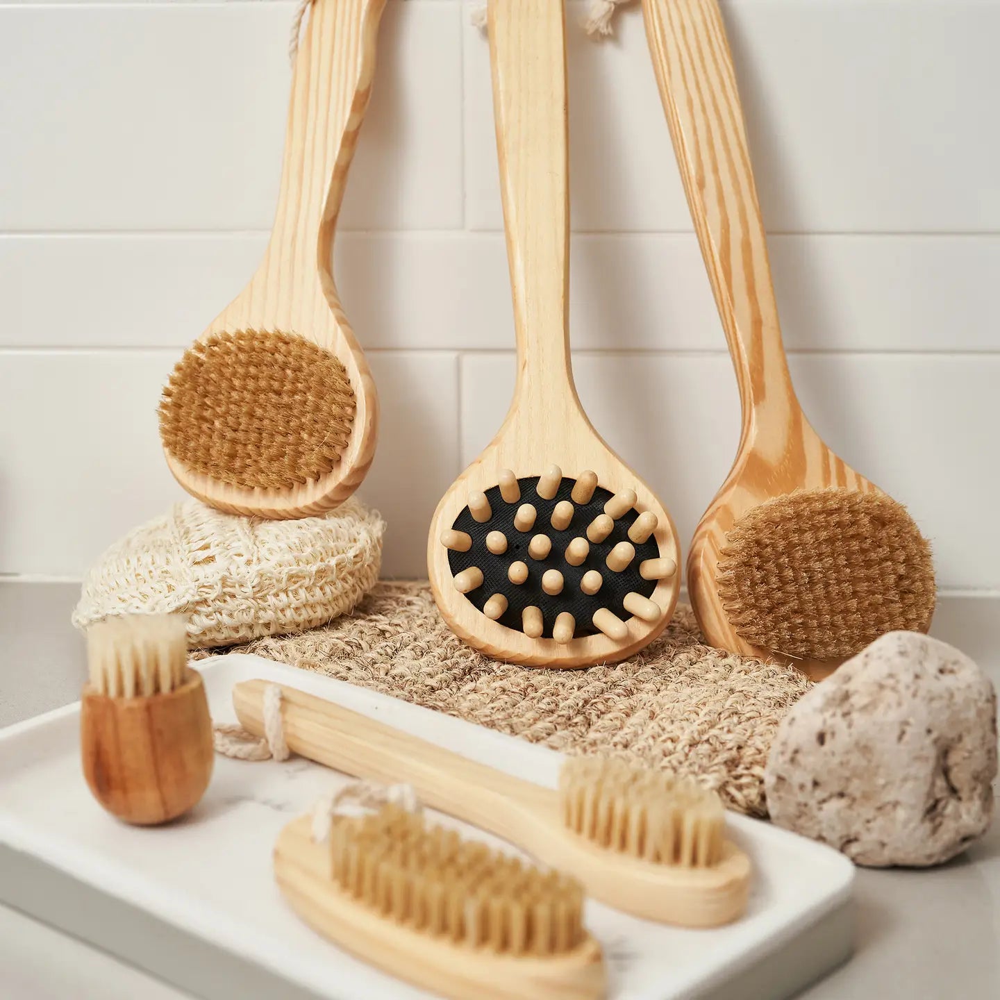 Cedar Complexion Brush 2in