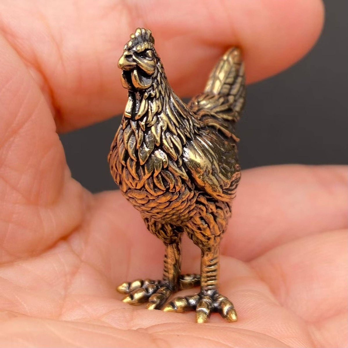 Hen Bronzed Trinket 68453