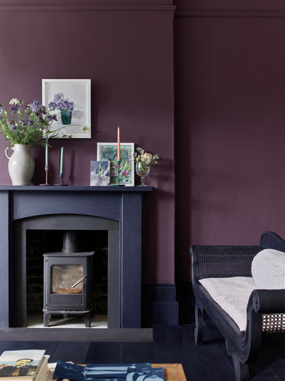 Tyrian Plum - Wall Paint by Annie Sloan