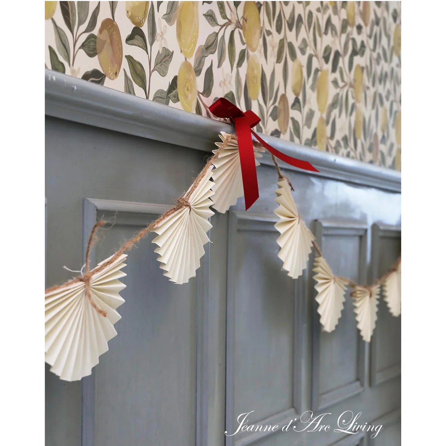 Jeanne D' Arc Living Magazine - 2025 Christmas Issue