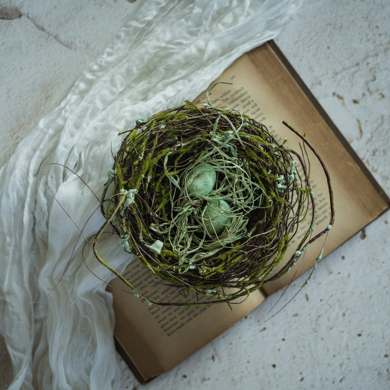6" Twig Bird Nest, Aqua Eggs