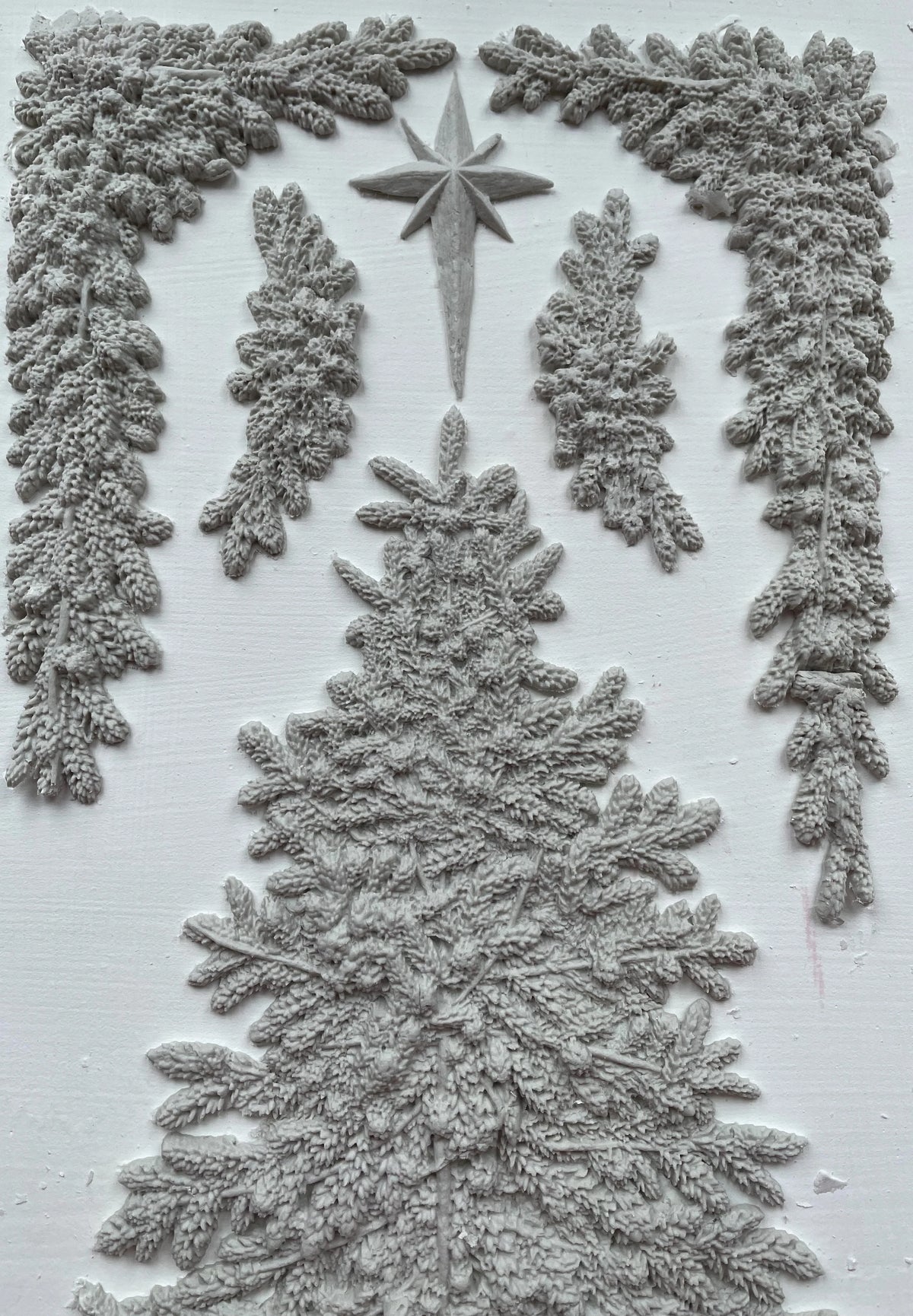 O Christmas Tree (𝗨𝘀𝗲𝗱 - 𝗟𝗶𝗸𝗲 𝗡𝗲𝘄) - IOD Decor Mould
