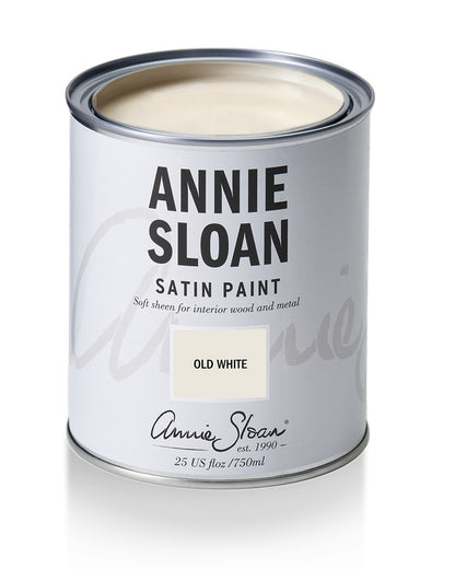 Old White Satin 750ml