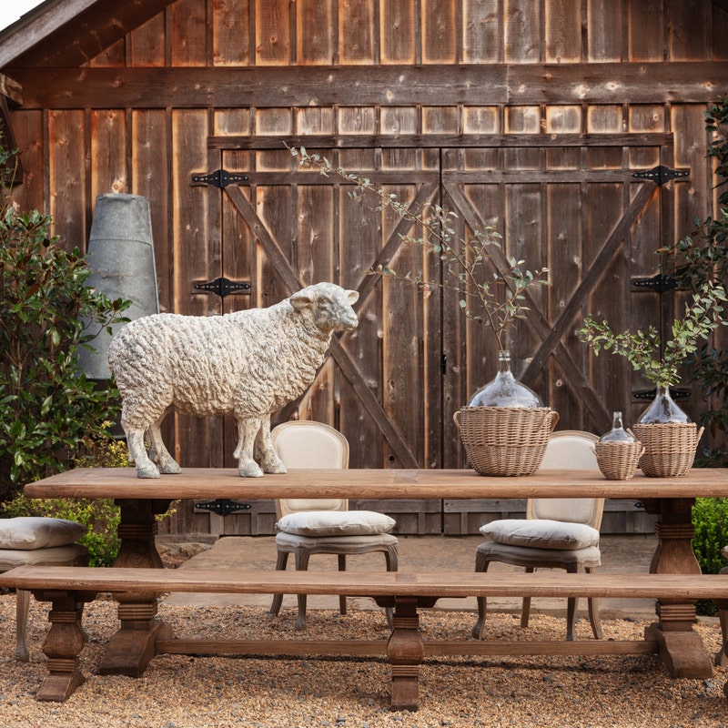 Grand Mouton Statue - (𝐏𝐢𝐜𝐤-𝐔𝐩 𝐎𝐧𝐥𝐲)