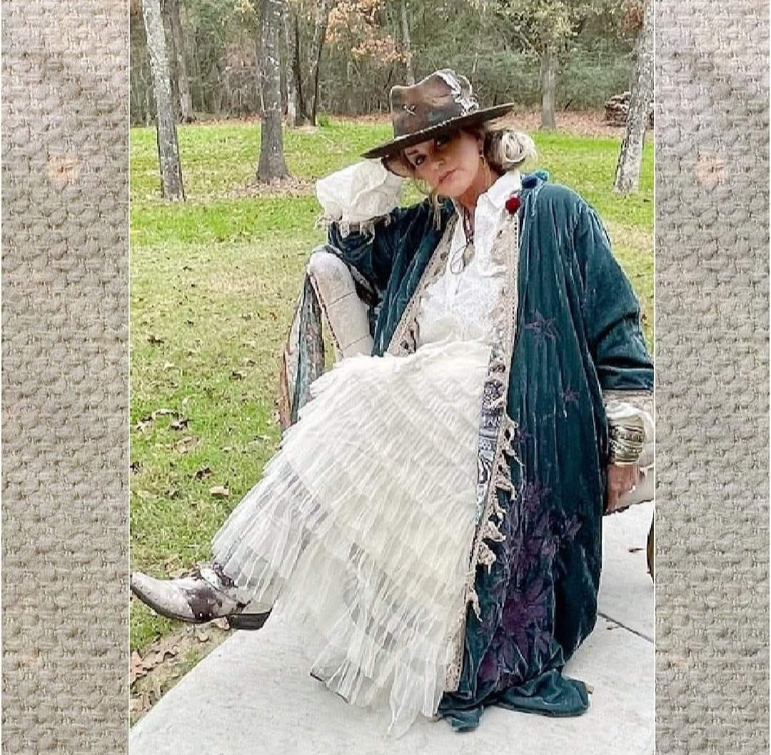 Moonlight Stroll Velvet Duster, Teal - Jaded Gypsy