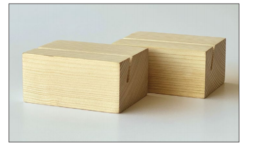 Block Wood Stand - IOD 2026