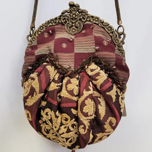 Victorian Vintage Style Tapestry Purse with Tassel