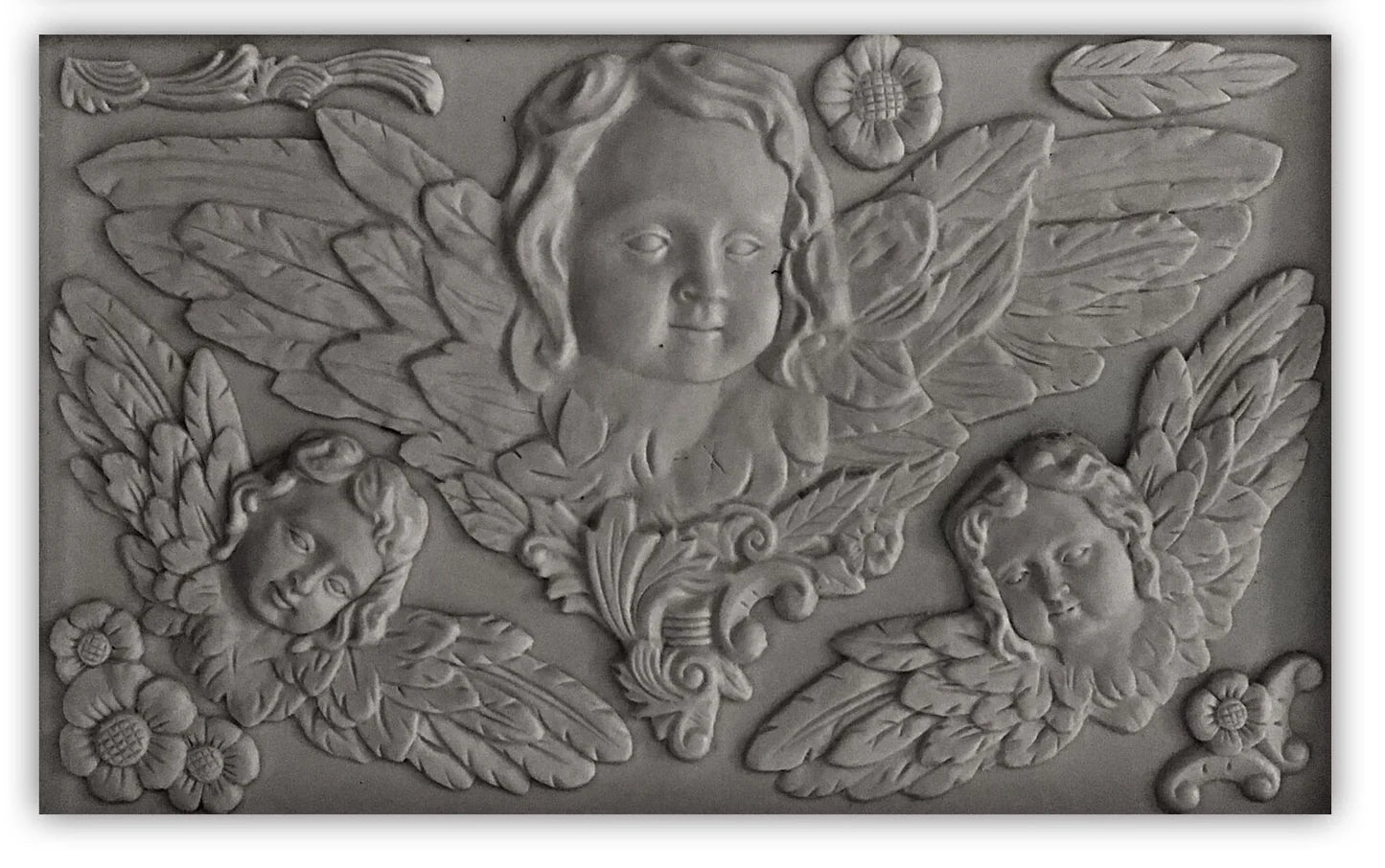 Classic Cherubs - IOD Decor Mould 2018