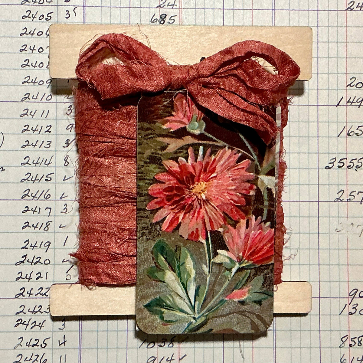 Cranberry Mum 6-Tag & Ribbon Set