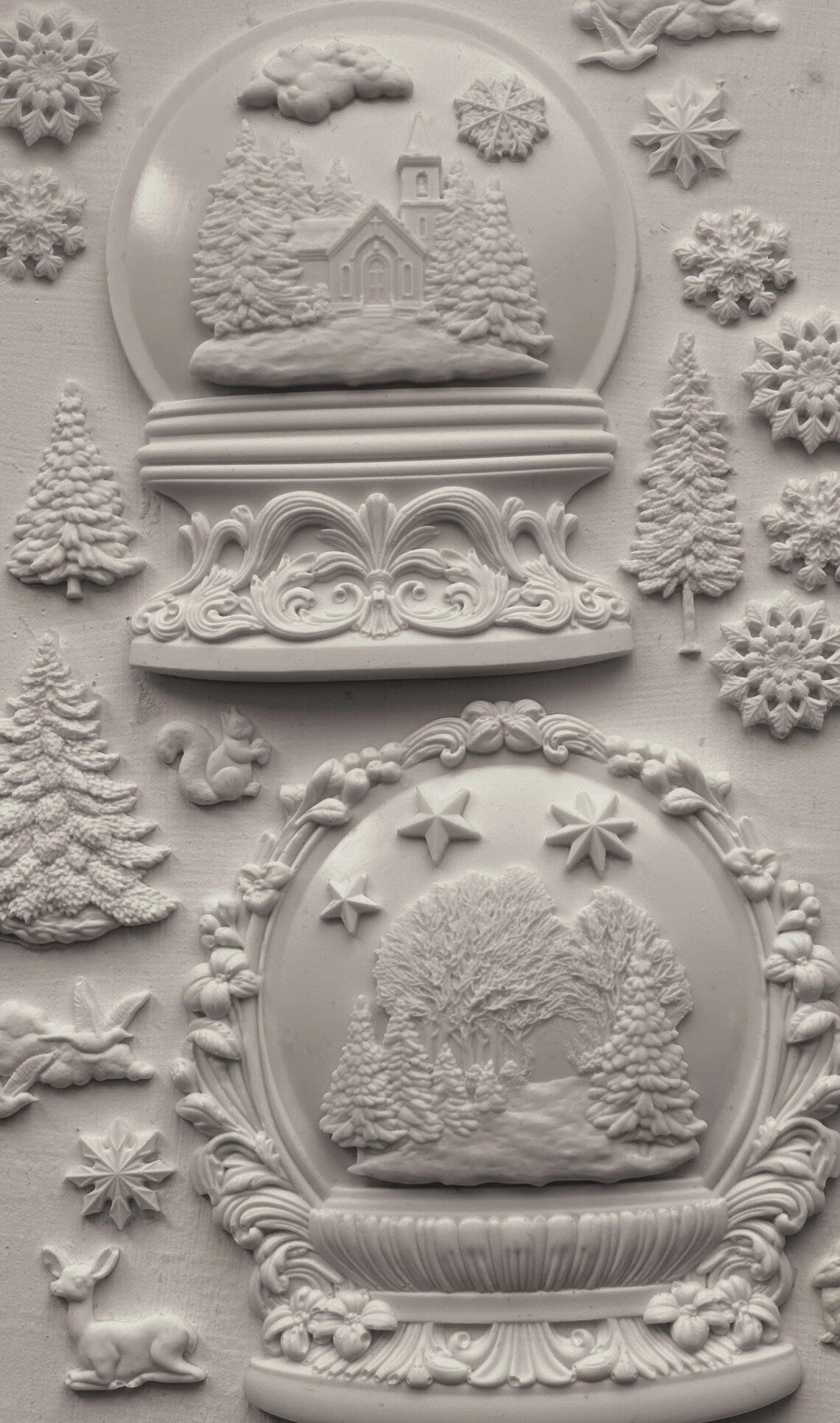 Snow Globe - IOD Decor Mould 2025 Limited