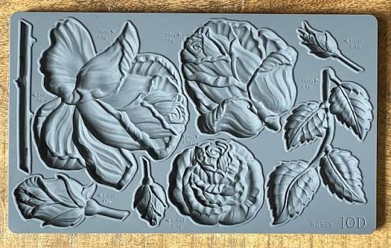 Roses (𝗨𝘀𝗲𝗱 - 𝗟𝗶𝗸𝗲 𝗡𝗲𝘄) - IOD Decor Mould