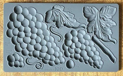 Grapes (Used, Like New) - IOD Decor Mould