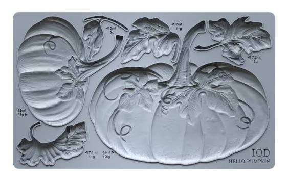 Hello Pumpkin (𝗨𝘀𝗲𝗱 - 𝗟𝗶𝗸𝗲 𝗡𝗲𝘄) - IOD Decor Mould