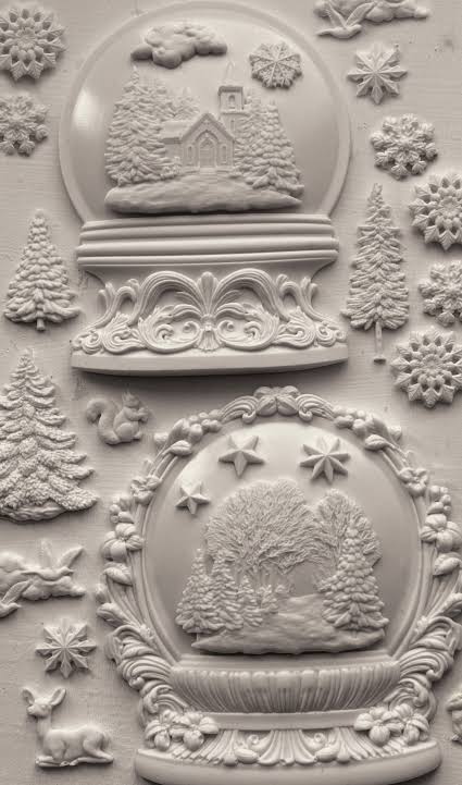 Snowglobes (𝗨𝘀𝗲𝗱 - 𝗟𝗶𝗸𝗲 𝗡𝗲𝘄) - IOD Decor Mould
