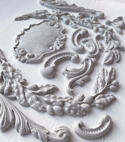 Olive Crest - Retired IOD Decor Mould