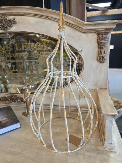 Wrought Iron Topiary Cloche 20in Tall