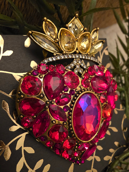 Queen of Hearts Brooch