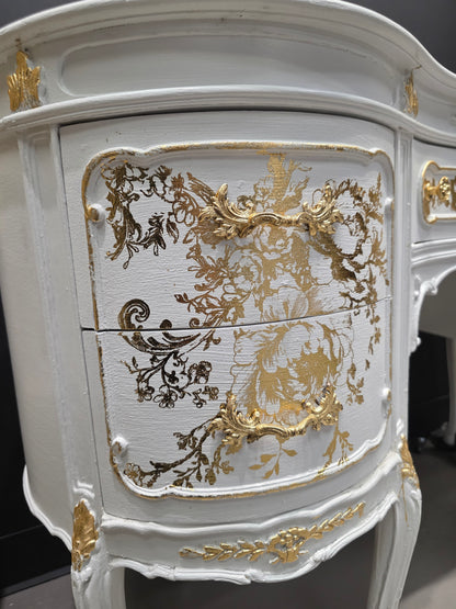 Antique Vintage French Provincial Kidney-Shaped Vanity / Desk  - (𝐏𝐢𝐜𝐤-𝐔𝐩 𝐎𝐧𝐥𝐲)