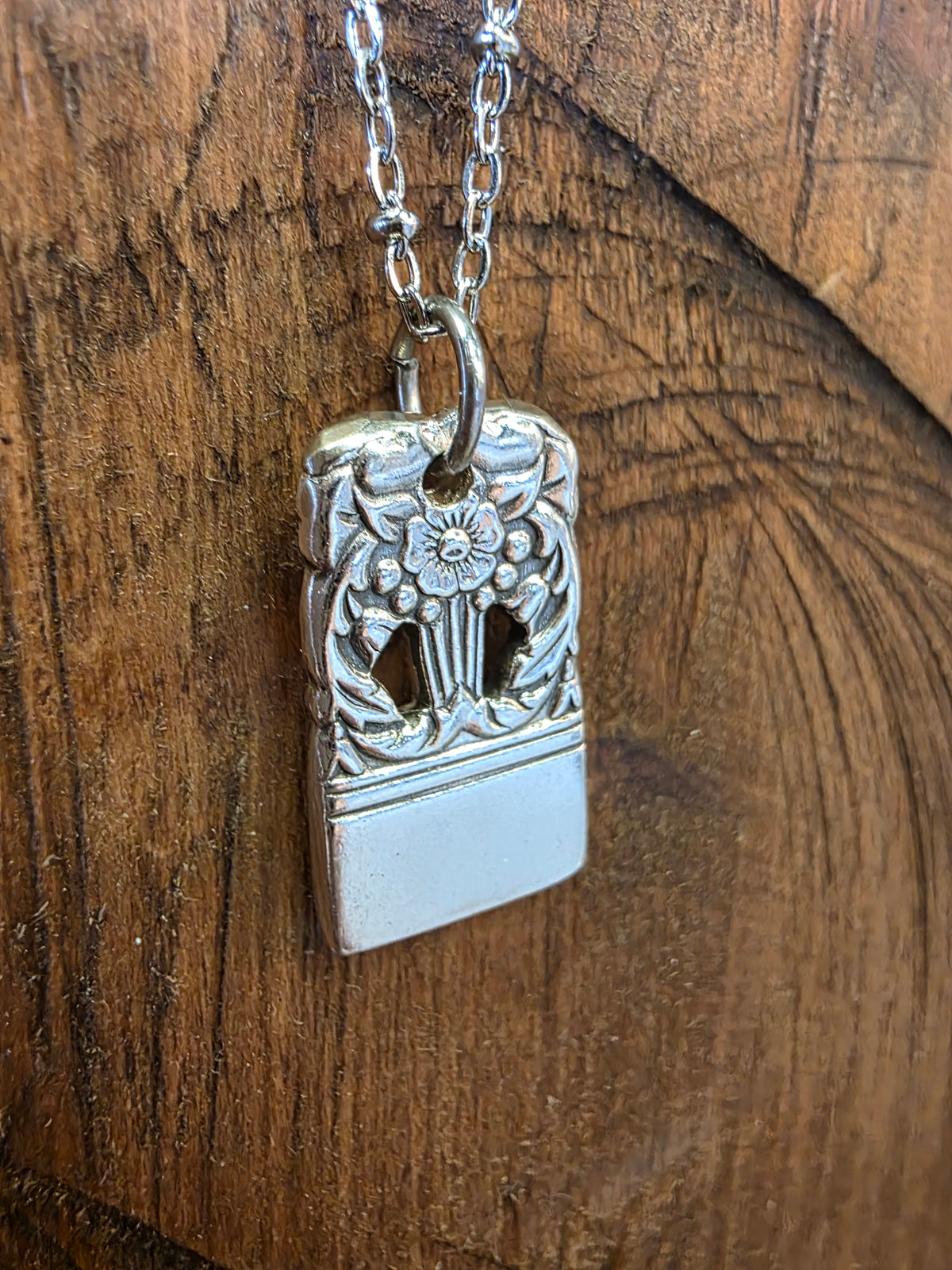 Coronation Spoon Necklace GSN04